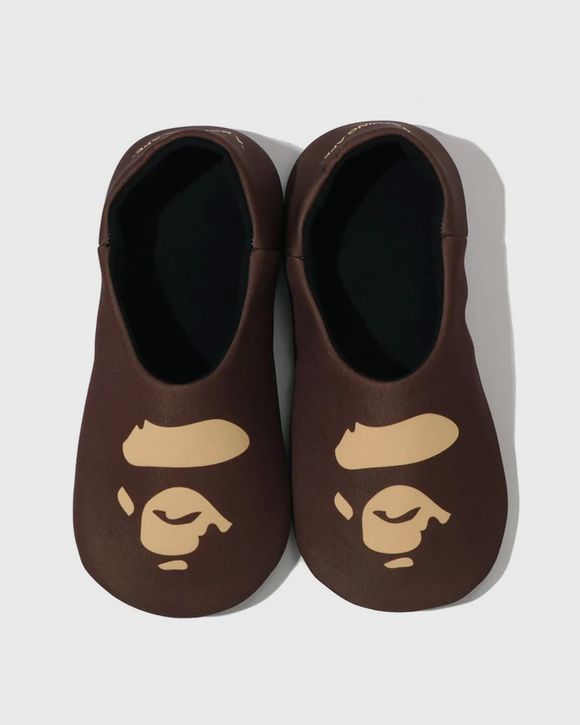 APE HEAD SLIPPERS ＆ POUCH SET M TRAVEL