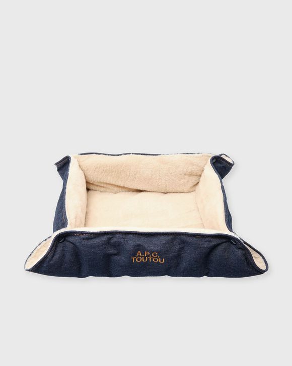DOG BED