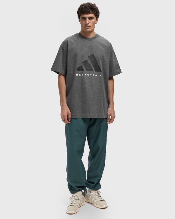 BASKETBALL TEE