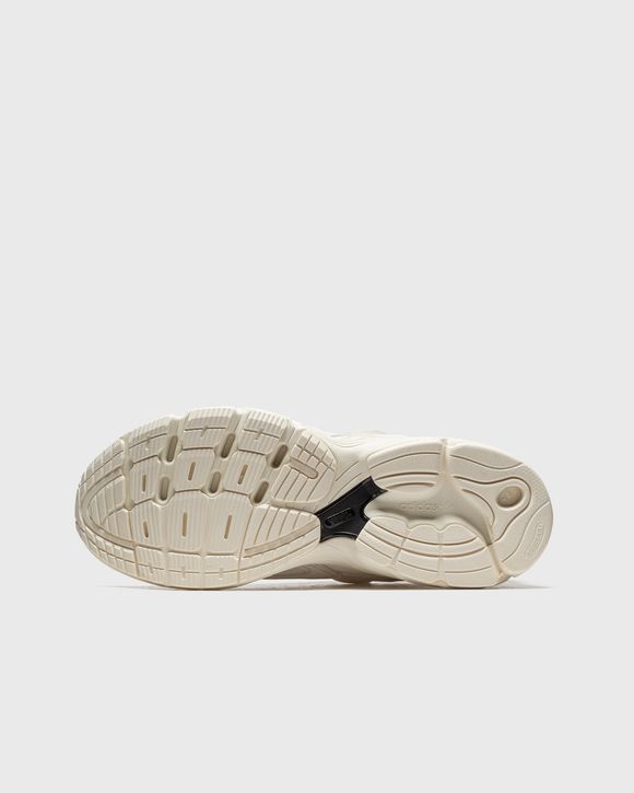 adidas ASTIR W