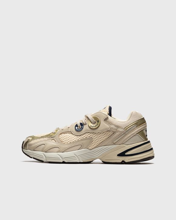 adidas ASTIR W