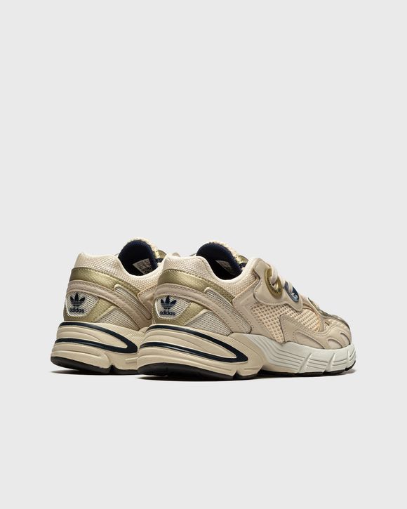 adidas ASTIR W