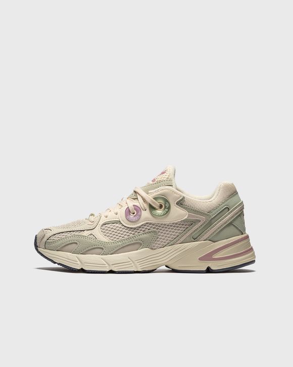 adidas ASTIR W