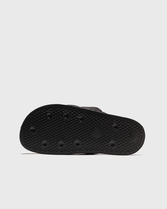 ADILETTE ESSENTIAL W