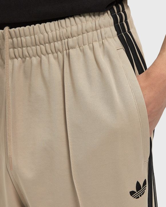 BAGGY TRACK PANTS