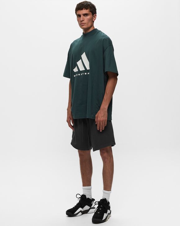BASKETBALL SHORTS