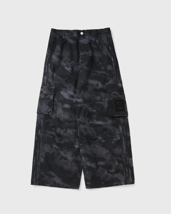 CAMO PANTS
