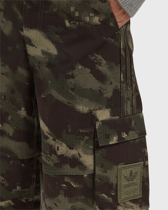 CAMO PANTS