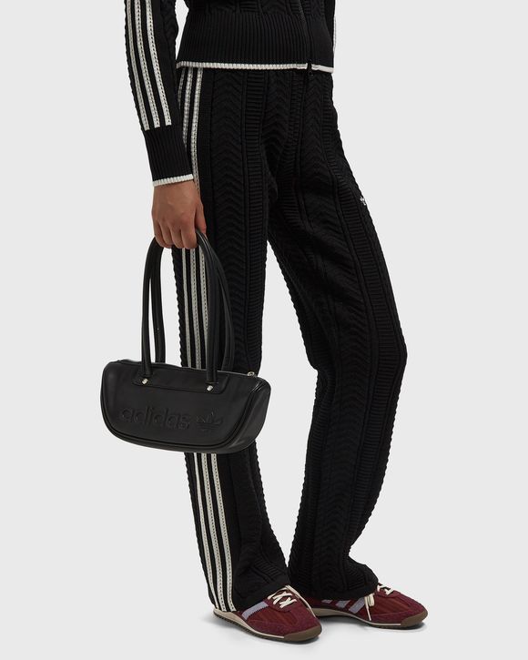 ELONGATED BOWLING AIRLINER SHOULDER BAG