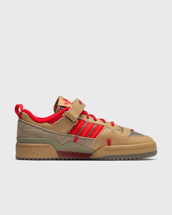 FORUM 84 CAMP LOW