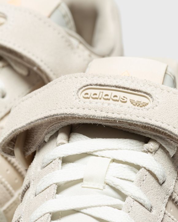 FORUM LOW W