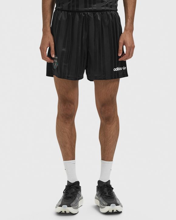 LIVERPOOL FC EQT SHORTS