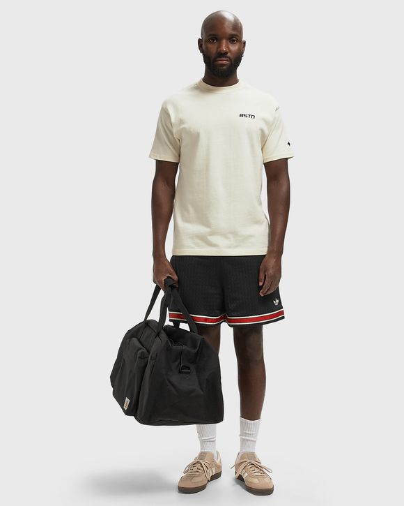 SIDELINE SHORT