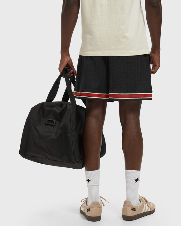 SIDELINE SHORT