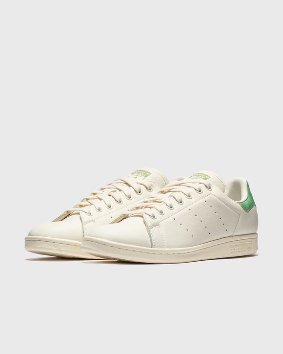STAN SMITH