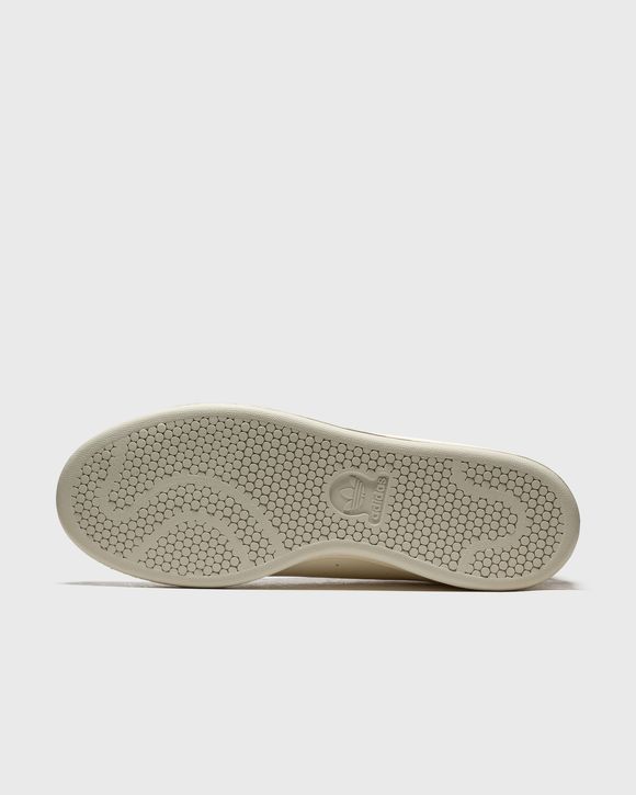STAN SMITH