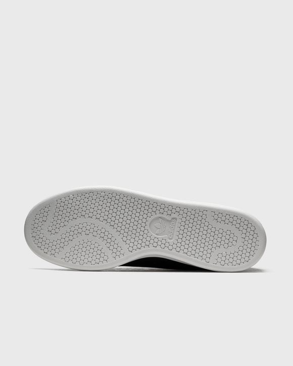 STAN SMITH