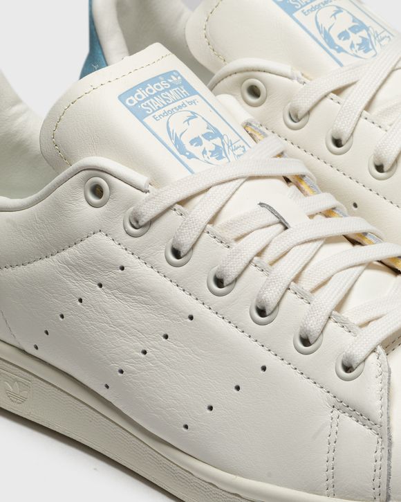 STAN SMITH
