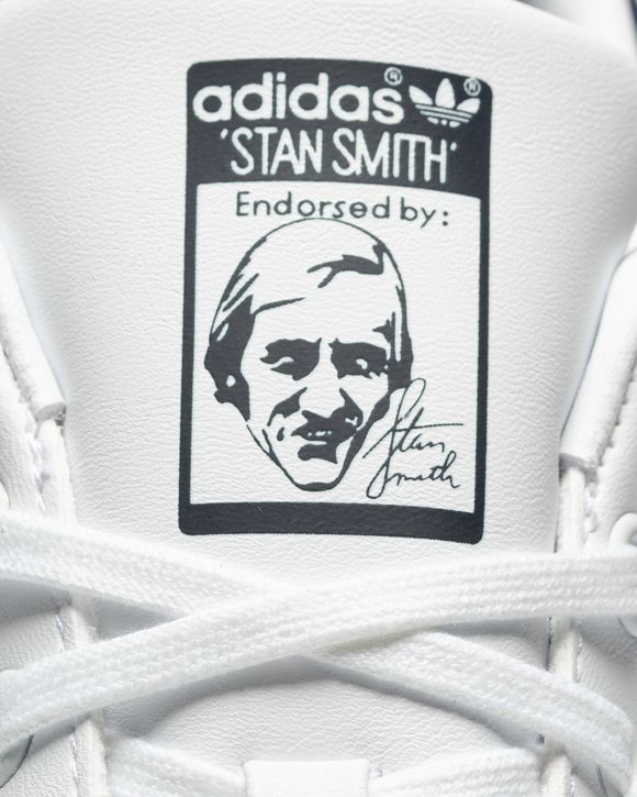 STAN SMITH J
