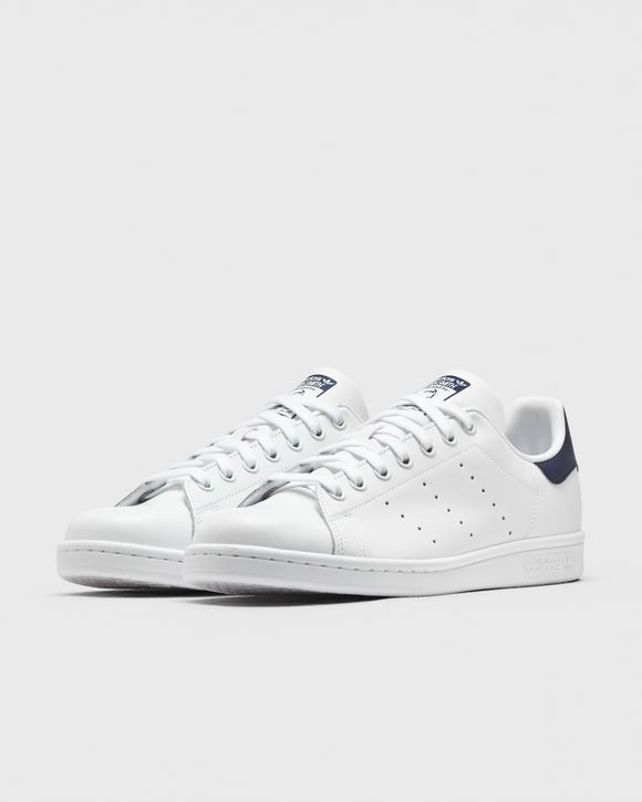 STAN SMITH