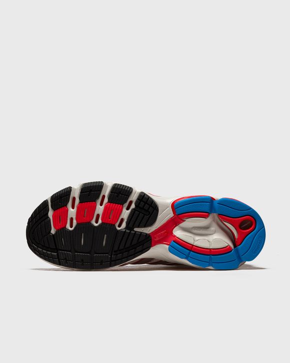 SUPERNOVA CUSHION 7
