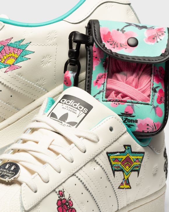SUPERSTAR ARIZONA