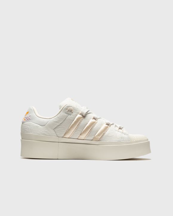 SUPERSTAR BONEGA W