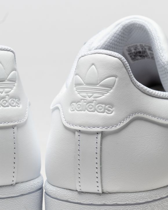 SUPERSTAR