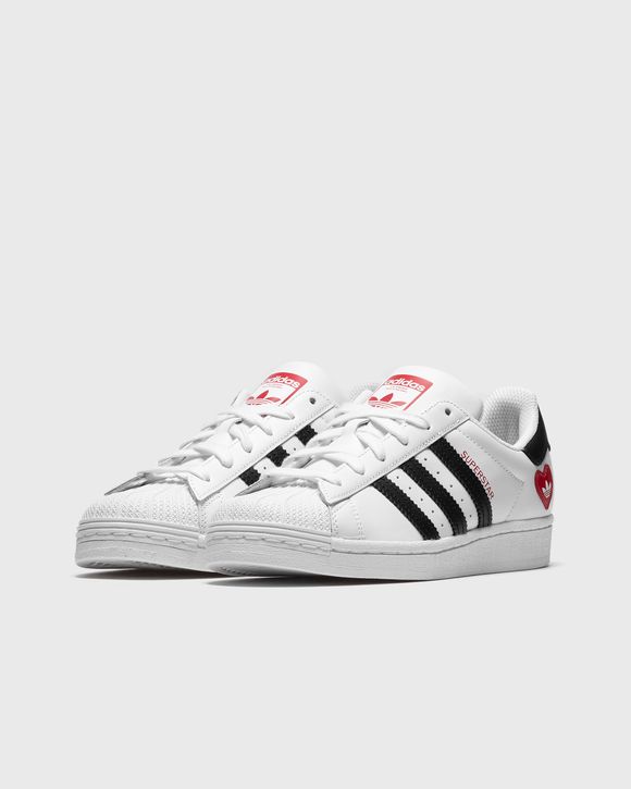 SUPERSTAR