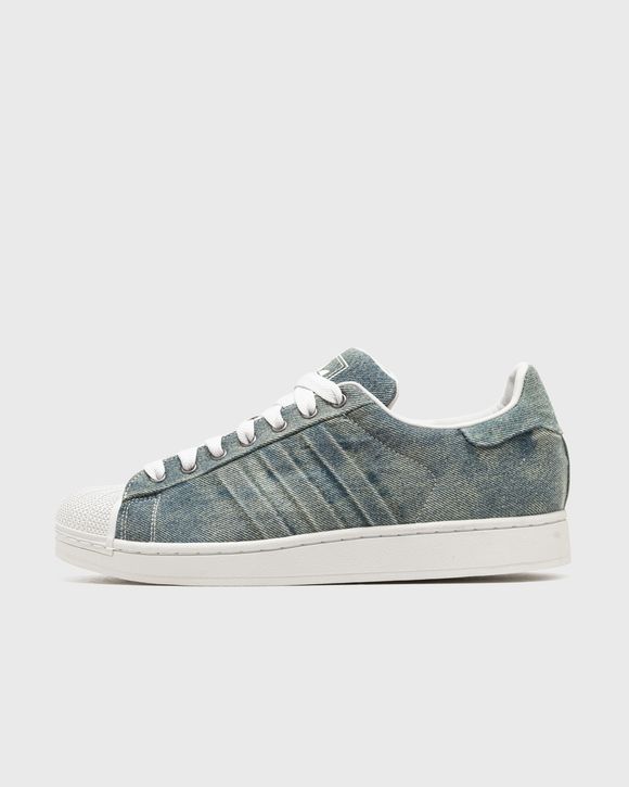 SUPERSTAR 82