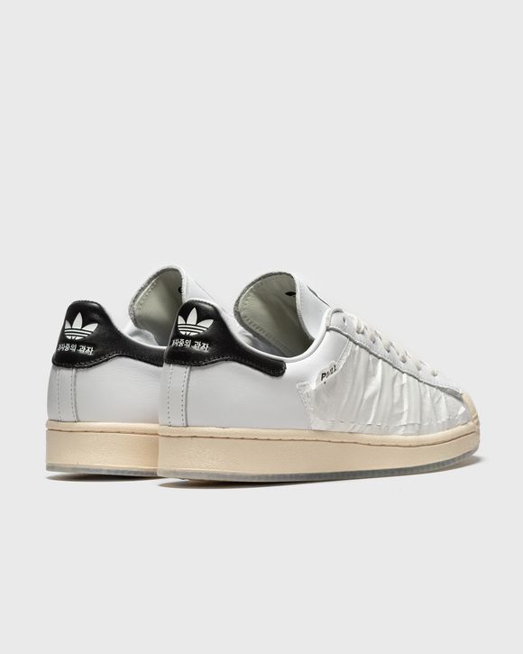 SUPERSTAR  TAEGEUKD