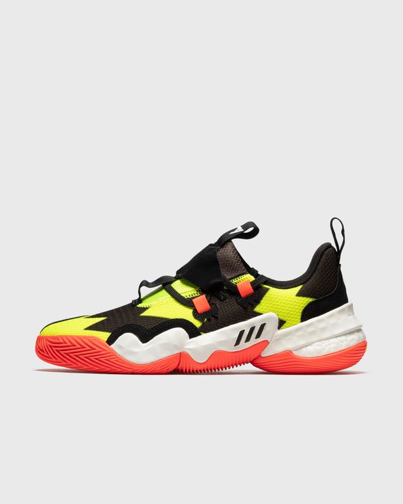 Trae Young 1
