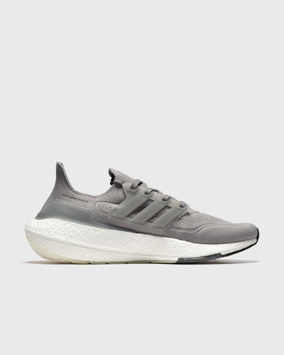 ULTRABOOST 21