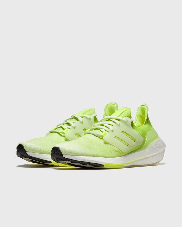 ULTRABOOST 22