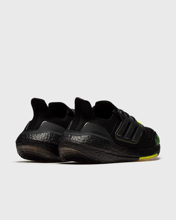 ULTRABOOST 22