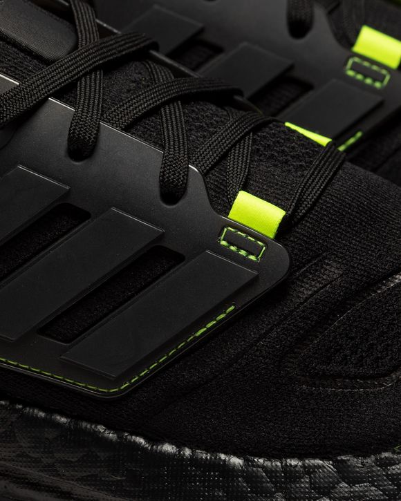 ULTRABOOST 22