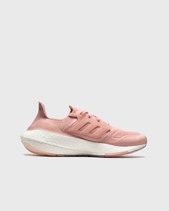 ULTRABOOST 22 W