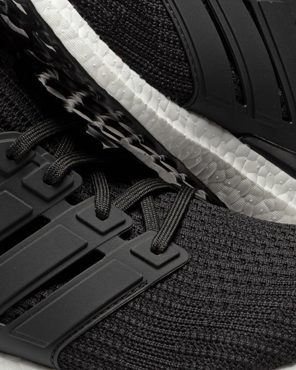ULTRABOOST 4.0 DNA