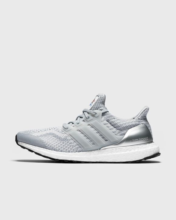 ULTRABOOST 5.0 DNA