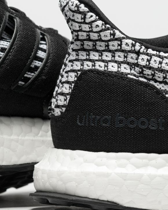 ULTRABOOST 5.0 DNA