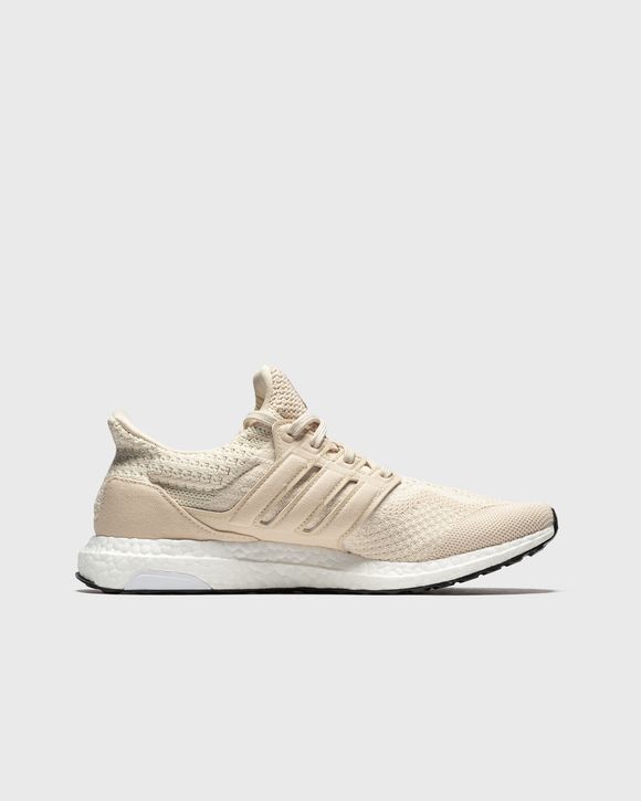 ULTRABOOST 5.0 DNA