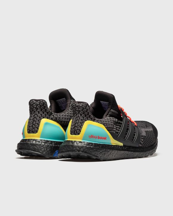 ULTRABOOST 5.0 DNA