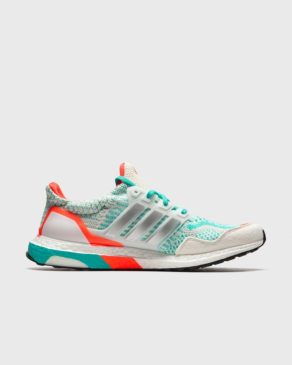 ULTRABOOST 5.0 DNA