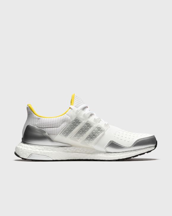 ULTRABOOST DNA X LEGO PLATES