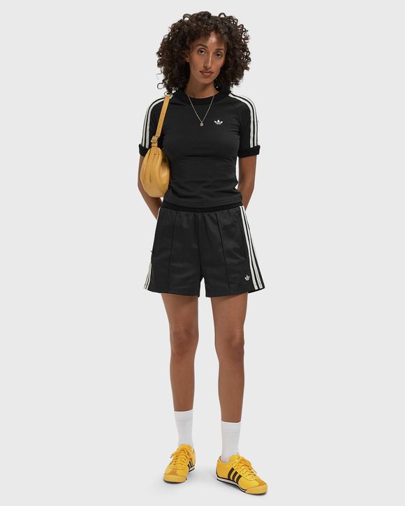 WMNS SPRINTER SHORTS WITH KNITTED CROCHET DETAILS