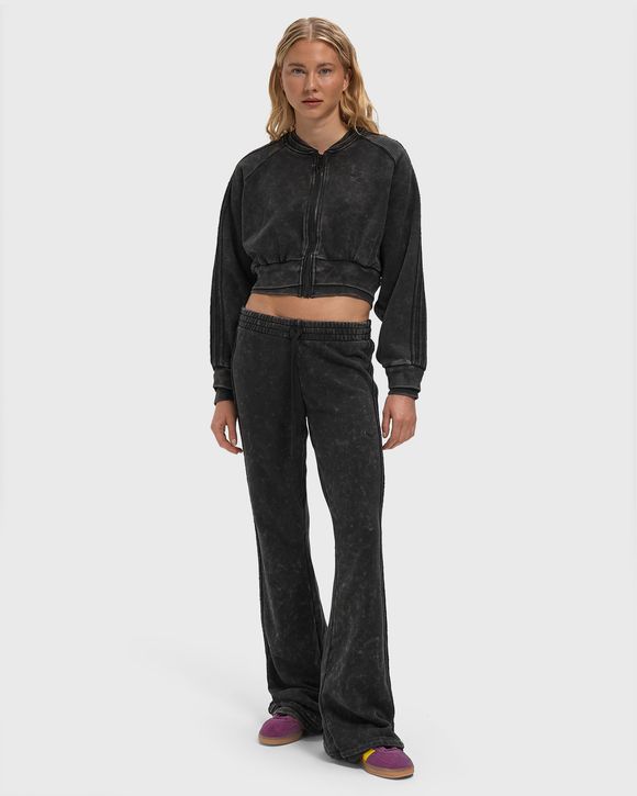 WMNS SST DOUBLE LAYERED CROPPED TRACK TOP