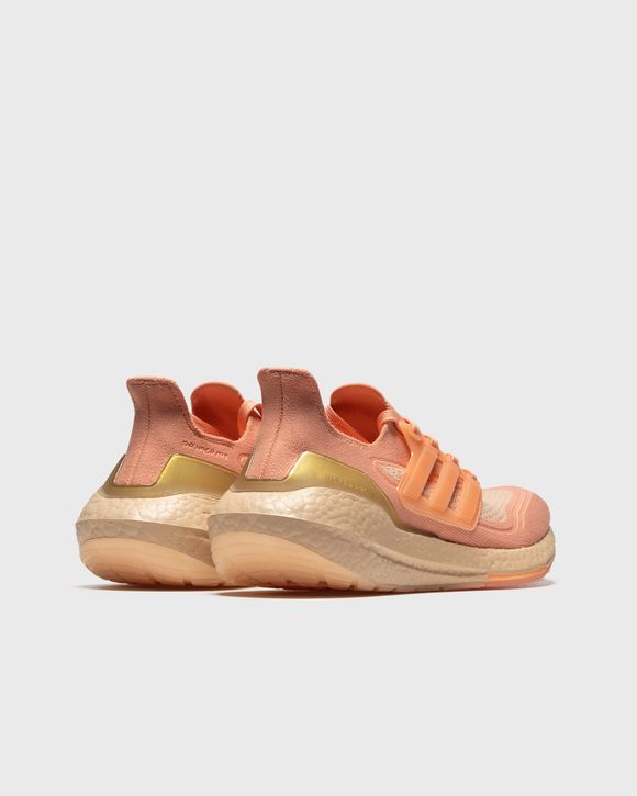 WMNS ULTRABOOST 21