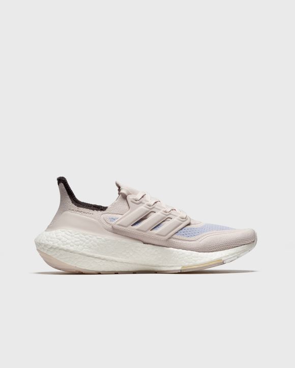 WMNS ULTRABOOST 21