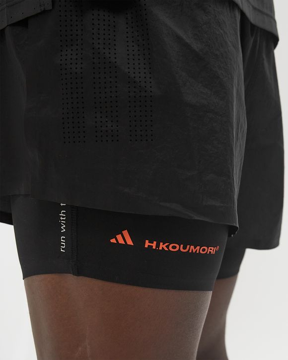 x Hermanos Koumori