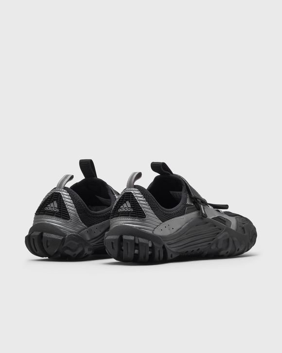 x PHARRELL WILLIAMS VIRGINIA WATERMOC